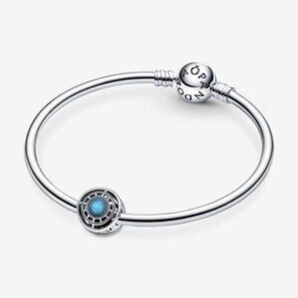 Pandora Marvel The Avengers Iron Man Arc Reactor Charm - Picture 5 of 5